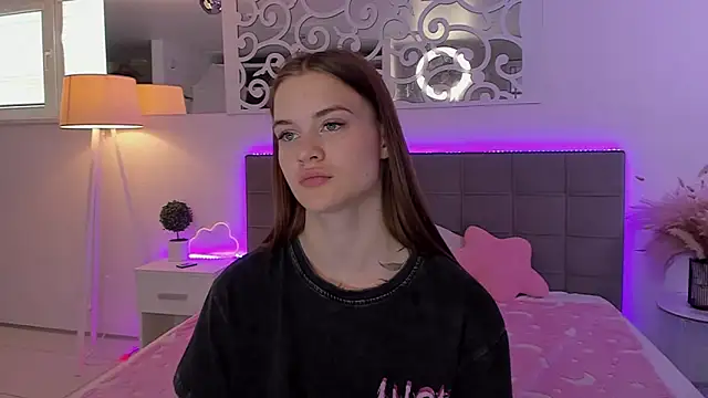 Chat XXX ao vivo de LuisaClover