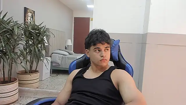 دردشة Charlie___Musk الجنسية المباشرة