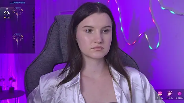 AgataWillis Adlı Modelin Canlı XXX Sohbeti