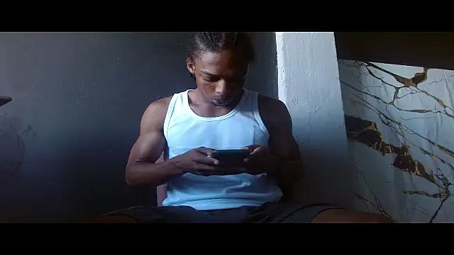 Larry-n-clouds – Naživo XXX chat