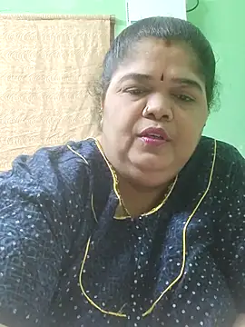 tamilthanushri's Live XXX Chat