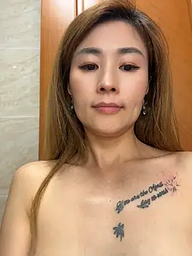 okgirl_23's Live XXX Chat