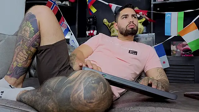 matteosantosn Live XXX chat