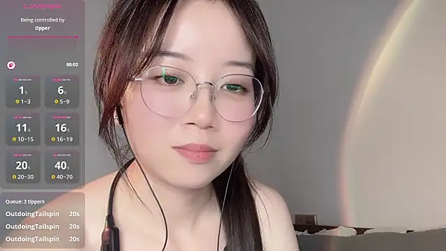 77-Vicky 现场XXX聊天