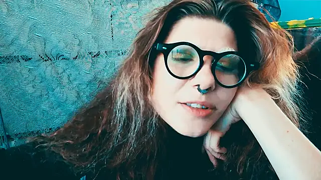 Chat XXX en directo de VivienDarkbloom