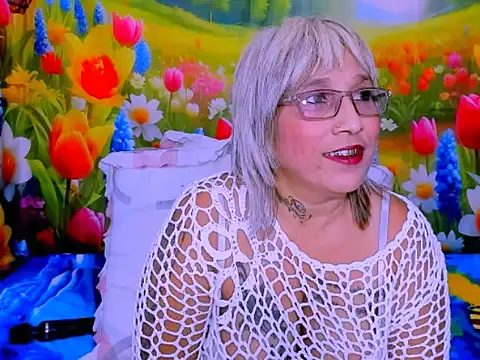 XXX chat uživo modela indianroxy