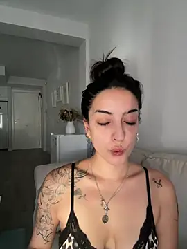 Chat XXX Live miabrunelli