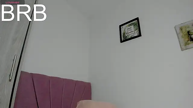 XXX chat uživo modela Amira_Falak
