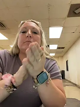 sweetkacibaby's Webcam Show
