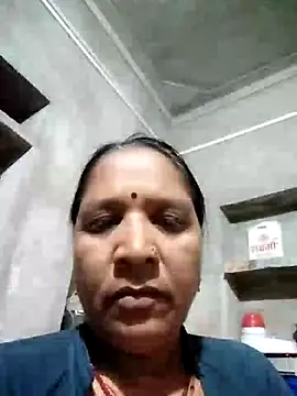 Loomaraj webcam show