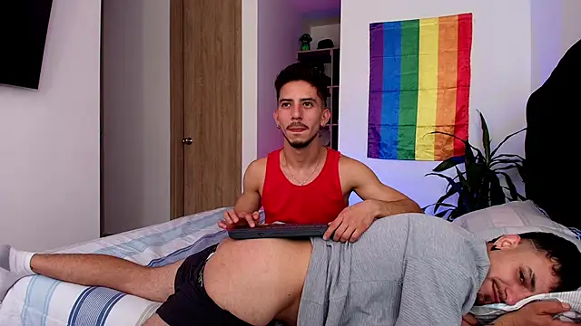 Two_sinzXX Live XXX Chat