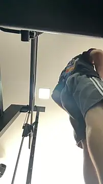 XXX chat uživo modela Karim_mansur