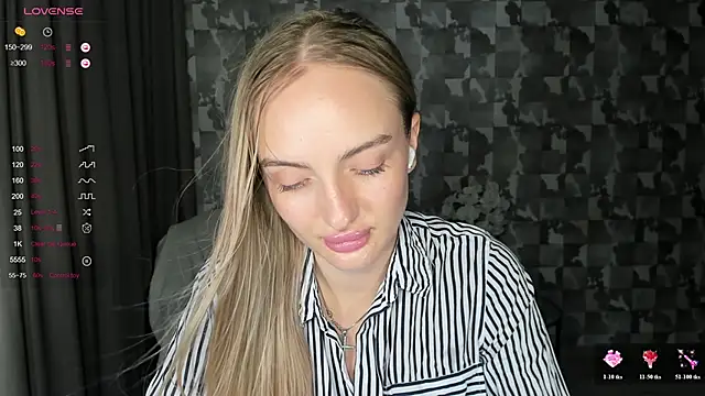 A_delina live XXX chat
