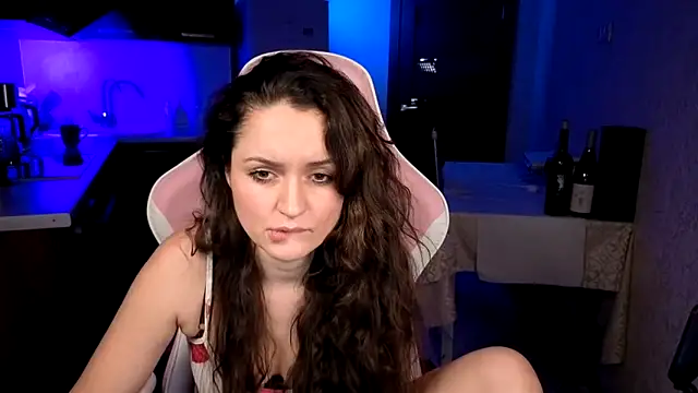 צ'אט XXX בשידור חי של Cerann1