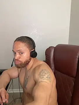 Fathero1time's Live XXX Chat