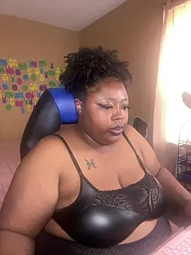 Chocolatebunnyxx96 Chat XXX in diretta