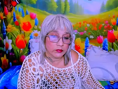indianroxy live XXX chat