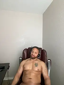 Fathero1time's Live XXX Chat