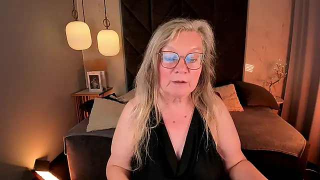 NataliMellow Live XXX-chat