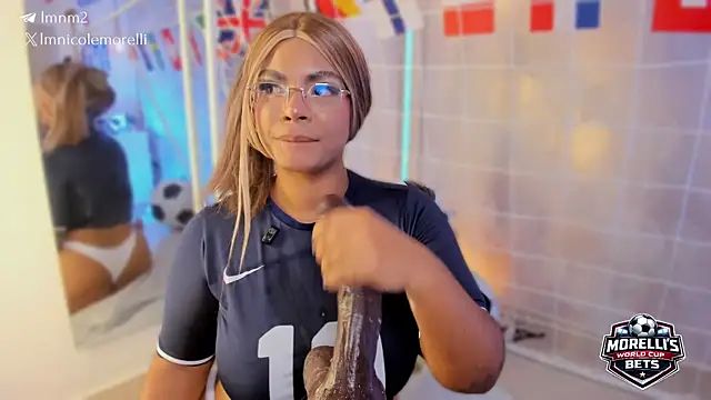 Czat XXX na żywo – Nicolemorelli2