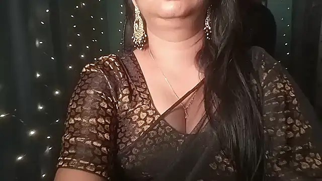 XXX chat uživo modela Secret_Dessire