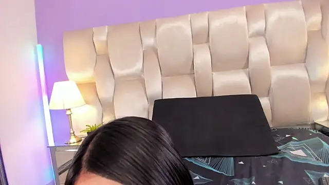 Chatroom XXX en direct de Emma_Houston_