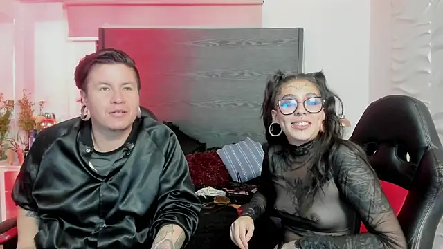 Chat XXX en directo de inkedsinners_