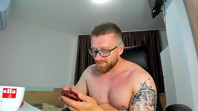 Онлайн чат XXX Findom_guy