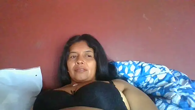 Chatroom XXX en direct de DianaOchoa_