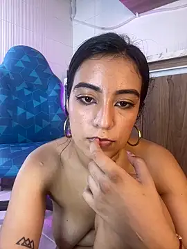 Chatroom XXX en direct de Jenifer_Lux