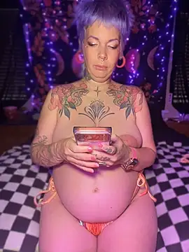 Chatroom XXX en direct de Eva_Monroe-