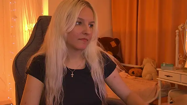 Chatroom XXX en direct de ViolaMore