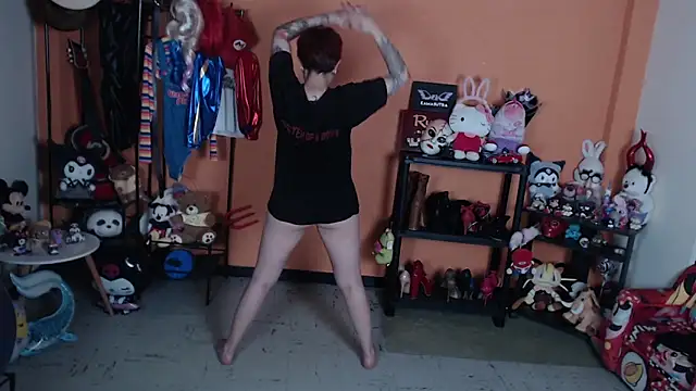 MissMiia2 Live XXX Chat