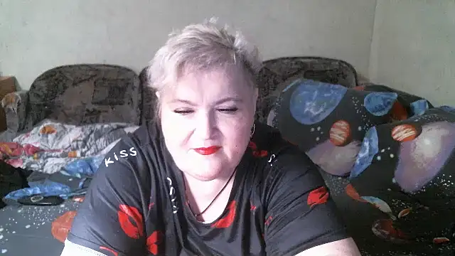 Lana555 Adlı Modelin Canlı XXX Sohbeti