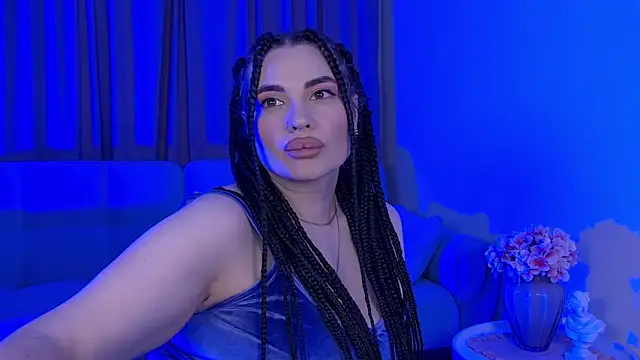 Chat XXX en directo de AdrianaToress