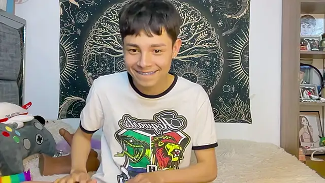 צ'אט XXX בשידור חי של Andy_Belier23