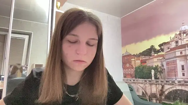 Chat XXX en directo de HwaTrippel
