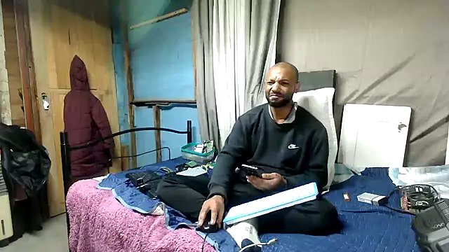 XXX chat uživo modela Camodick