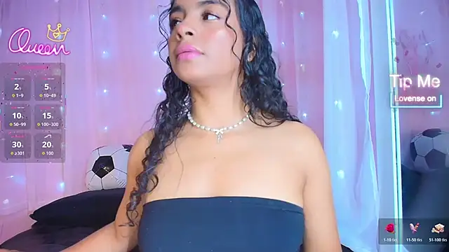Chat XXX en directo de SunnyGilmoree