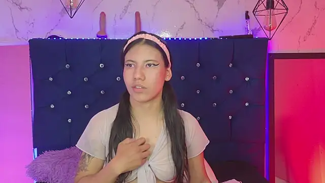 Dakotaa_Johnson's Live XXX Chat