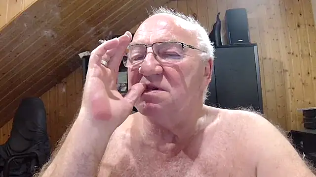 biggandybign Live XXX chat
