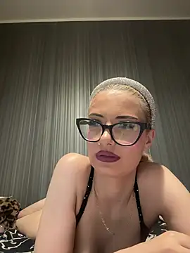 SirenLisa69 Chat XXX live