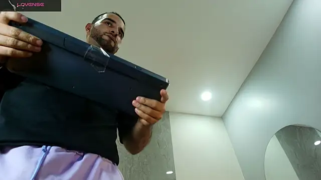 Chat XXX en directo de lorenzo_walker_1