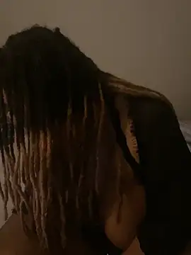 BustyyTT Live XXX-chat
