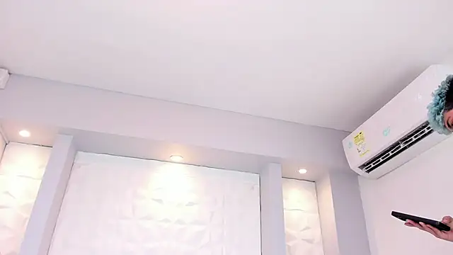 XXX chat uživo modela SinnerWolfe
