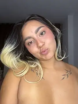 Elina_Hills Live XXX-chat