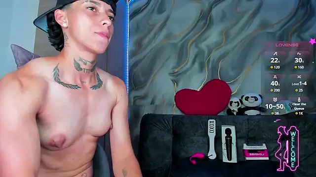 Chatroom XXX en direct de AmberAdams_