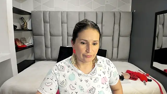Barbara_fox__のライブXXXチャット