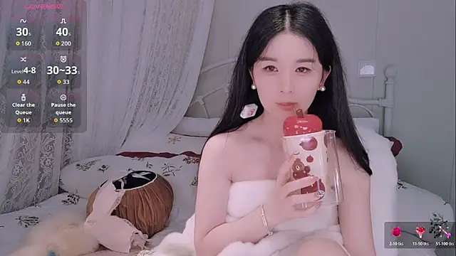 Онлайн чат XXX BingLin-