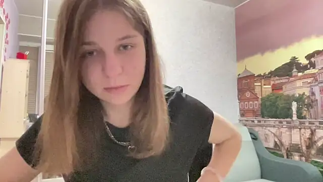 Chatroom XXX en direct de HwaTrippel